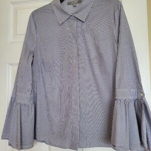 Marled Blue pin striped blouse Size L